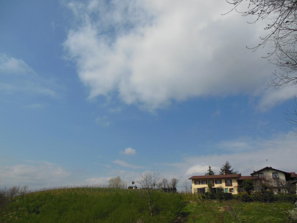 Agriturismo Affittacamere Barbarossa Dogliani Exteriér fotografie