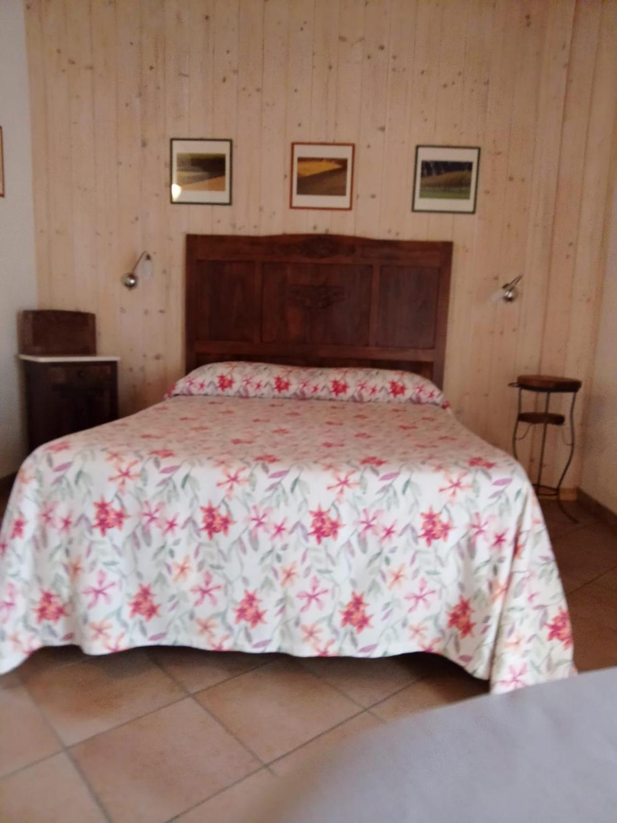 Agriturismo Affittacamere Barbarossa Dogliani Exteriér fotografie
