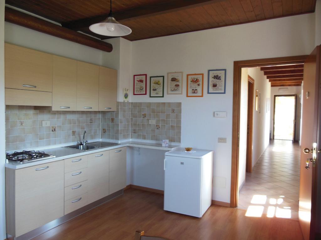 Agriturismo Affittacamere Barbarossa Dogliani Pokoj fotografie