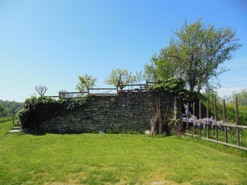 Agriturismo Affittacamere Barbarossa Dogliani Exteriér fotografie