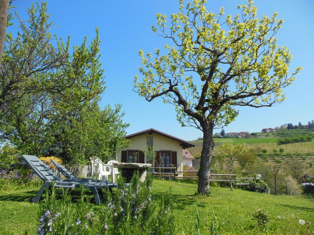 Agriturismo Affittacamere Barbarossa Dogliani Exteriér fotografie