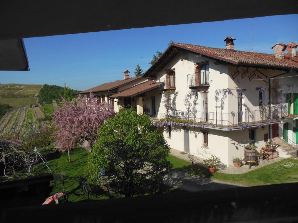 Agriturismo Affittacamere Barbarossa Dogliani Exteriér fotografie