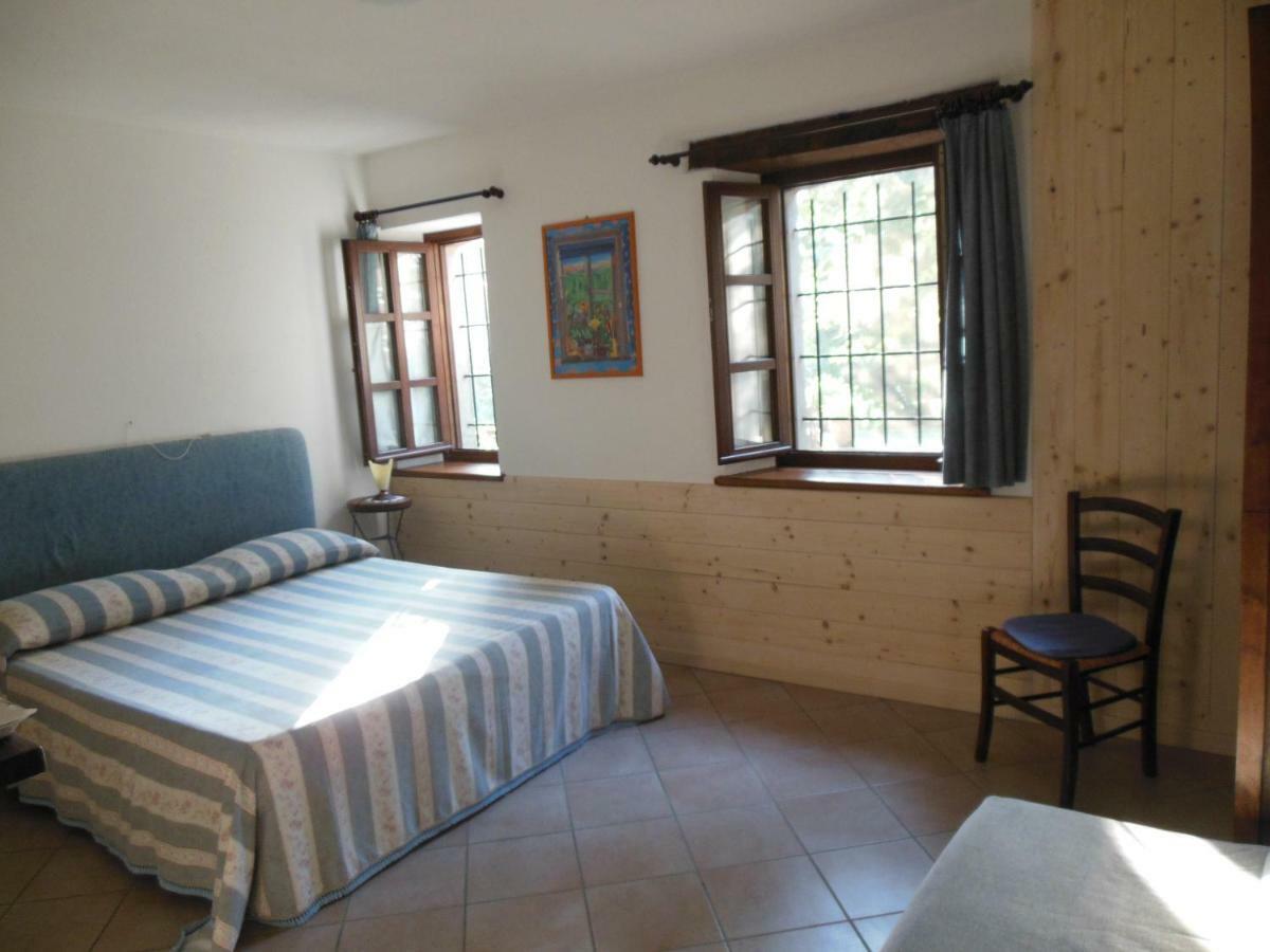 Agriturismo Affittacamere Barbarossa Dogliani Exteriér fotografie