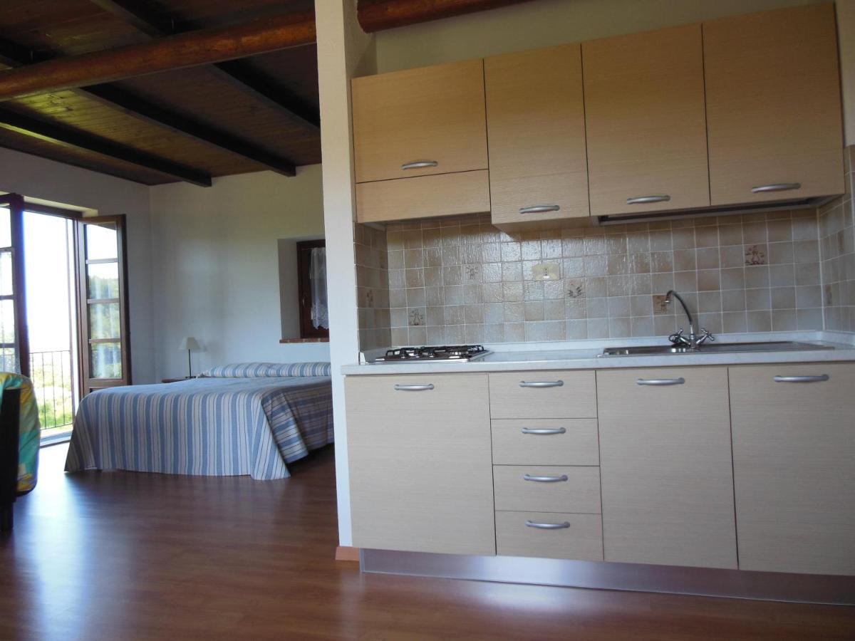 Agriturismo Affittacamere Barbarossa Dogliani Pokoj fotografie